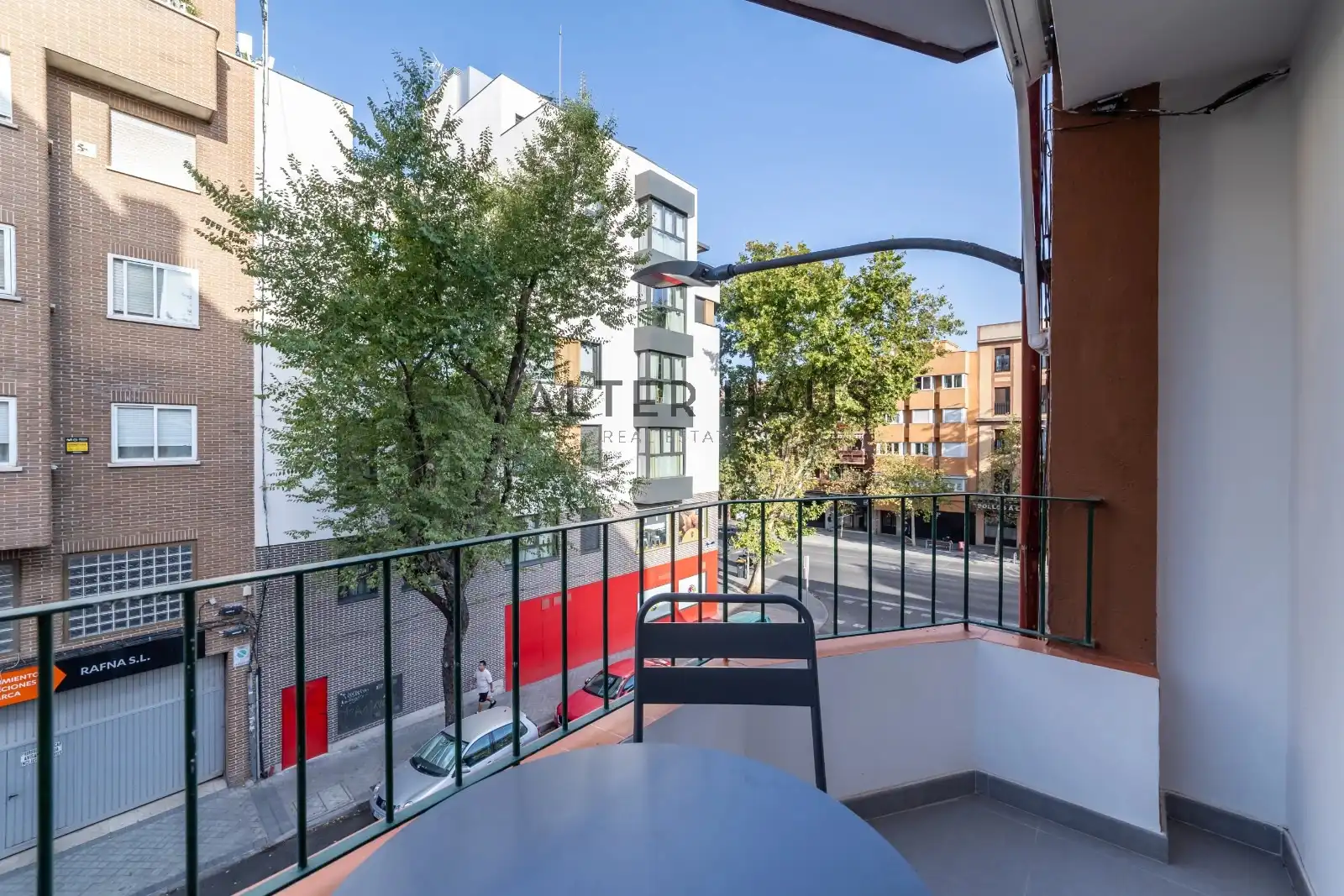 Terrassa de Pis de lloguer en Madrid amb Aire condicionat, Calefacció i Moblat