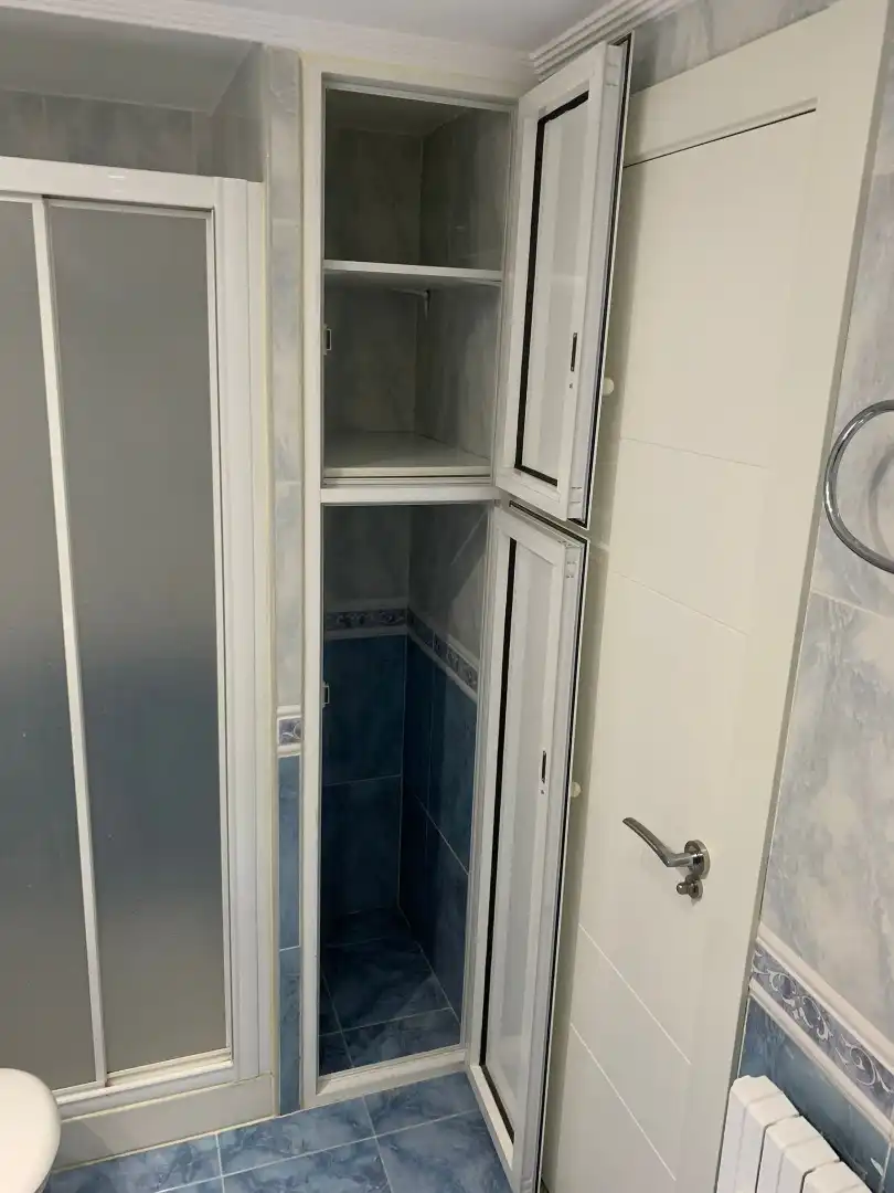 Baño de Apartamento de alquiler en Zaragoza con Calefacción, Parquet y Amueblado