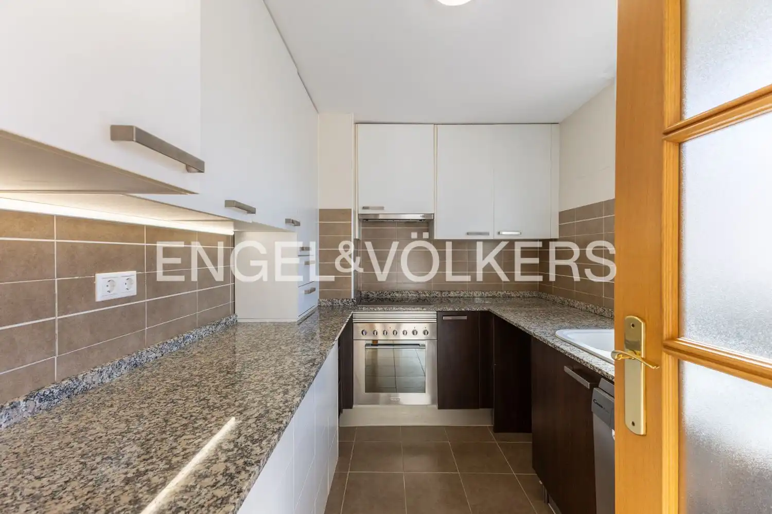 Cocina de Ático de alquiler en Rafelbuñol / Rafelbunyol con Aire acondicionado, Calefacción y Jardín privado
