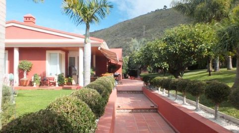 SE VENDE FANTASTICA VILLA-CHALET