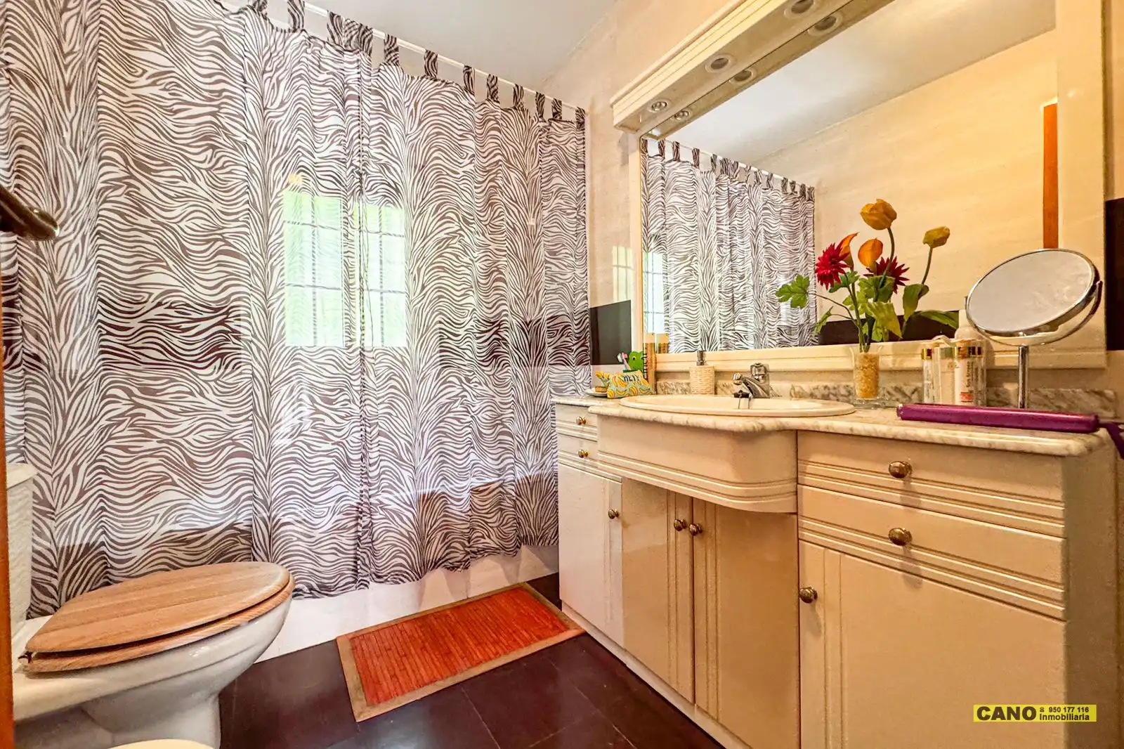 Baño de Casa o chalet en venta en Almería con Aire acondicionado, Calefacción y Terraza