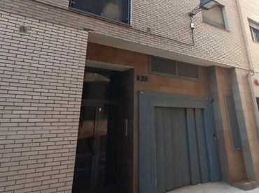 Individuel avec ascenseur à vendre à Carrer Oviedo