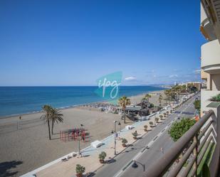 Vista exterior de Apartament de lloguer en Estepona amb Aire condicionat, Calefacció i Parquet