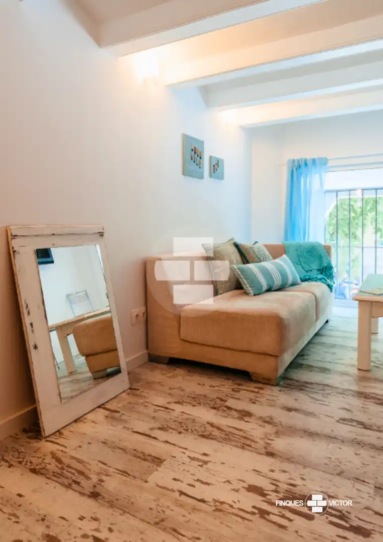 Sala de estar de Piso en venta en Barcelona con Amueblado, Horno y TV