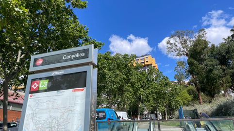 Foto 4 de Piso en venta en Carrer D'antonio Machado, Canyelles, Barcelona Capital