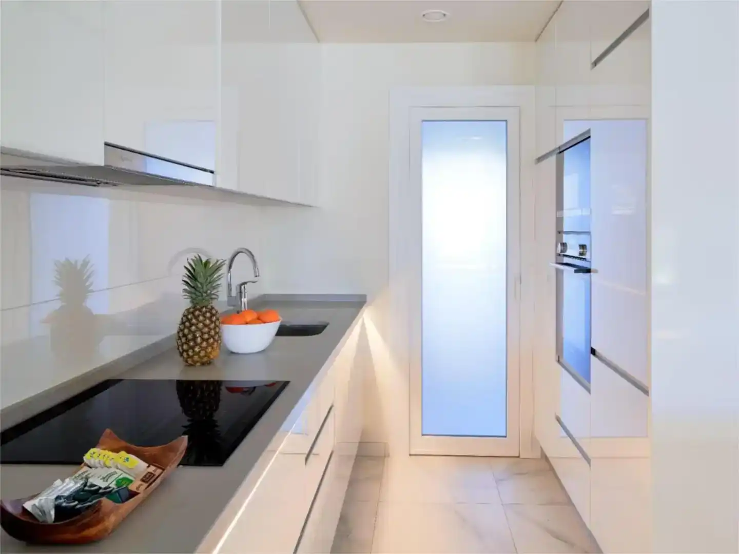 Kitchen of Flat for rent in Estepona  with Air Conditioner, Swimming Pool and Balcony