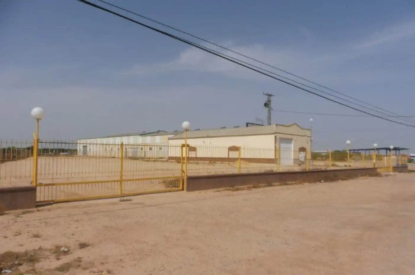 Vista exterior de Nau industrial de lloguer en Fuente Álamo de Murcia