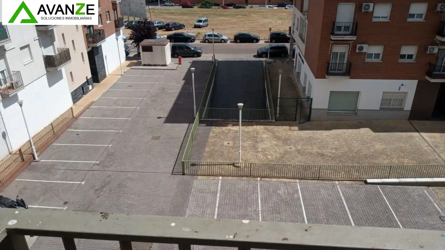 Parking de Piso en venta en Mérida con Calefacción y Trastero
