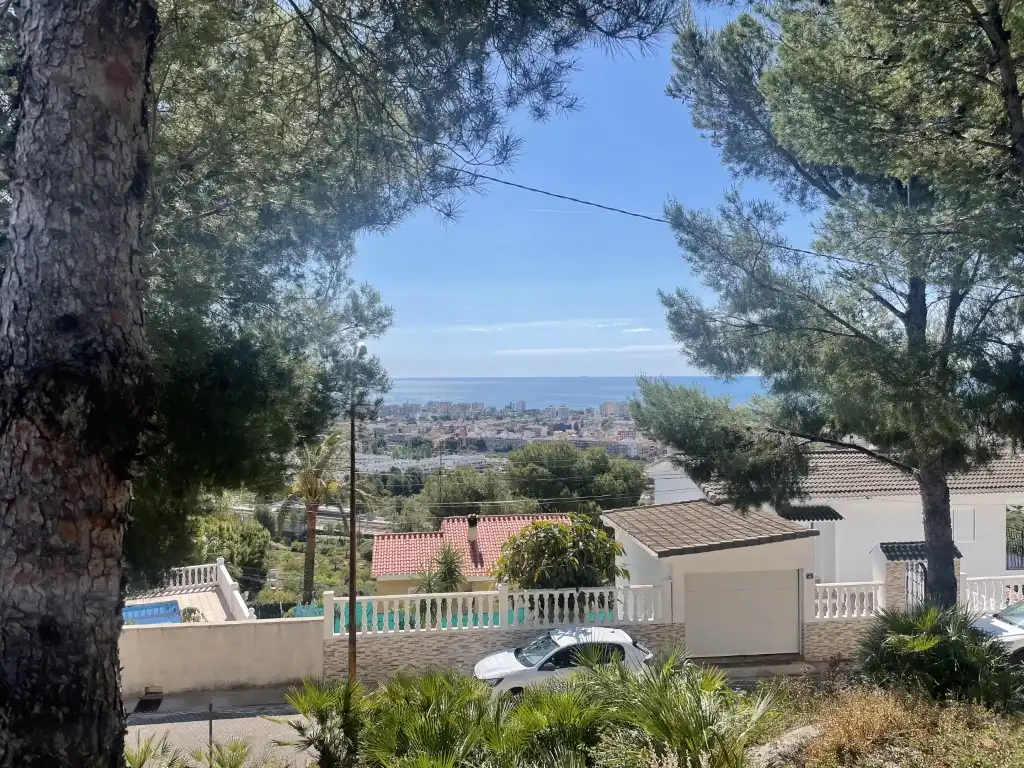 Residential for sale in Avenida Montemolino, Pueblo