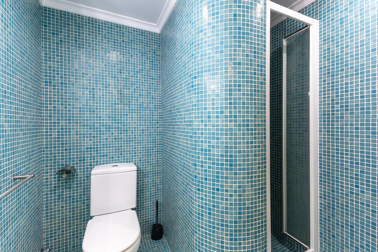 Bathroom of Flat for sale in Valencia  with Air Conditioner, Heating and Balcony