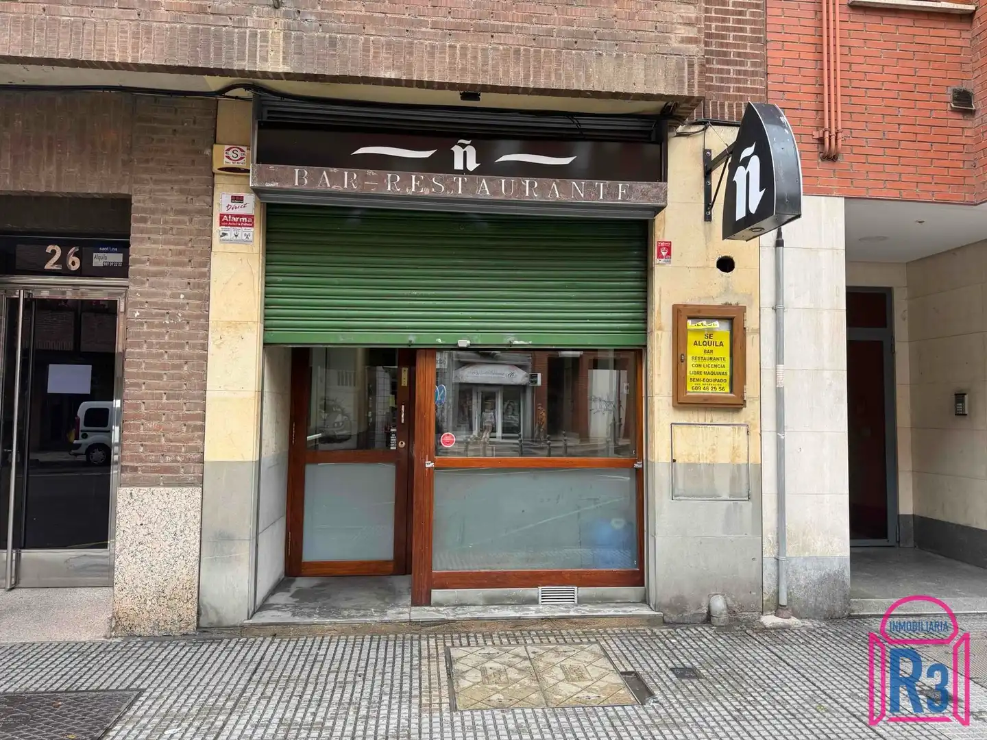 Local comercial en venda a Santa Ana, imagen 2