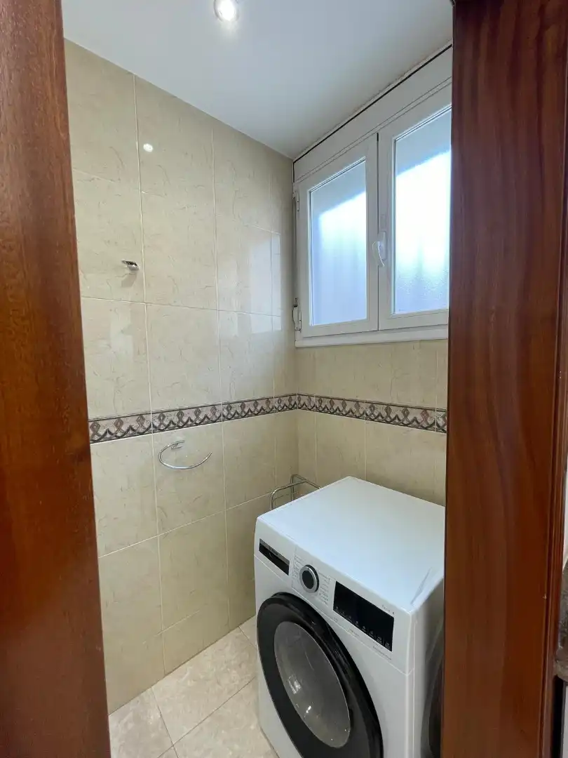 Badezimmer von Haus oder Chalet zum Verkauf in Miralcamp mit Heizung, Privatgarten und Möbliert