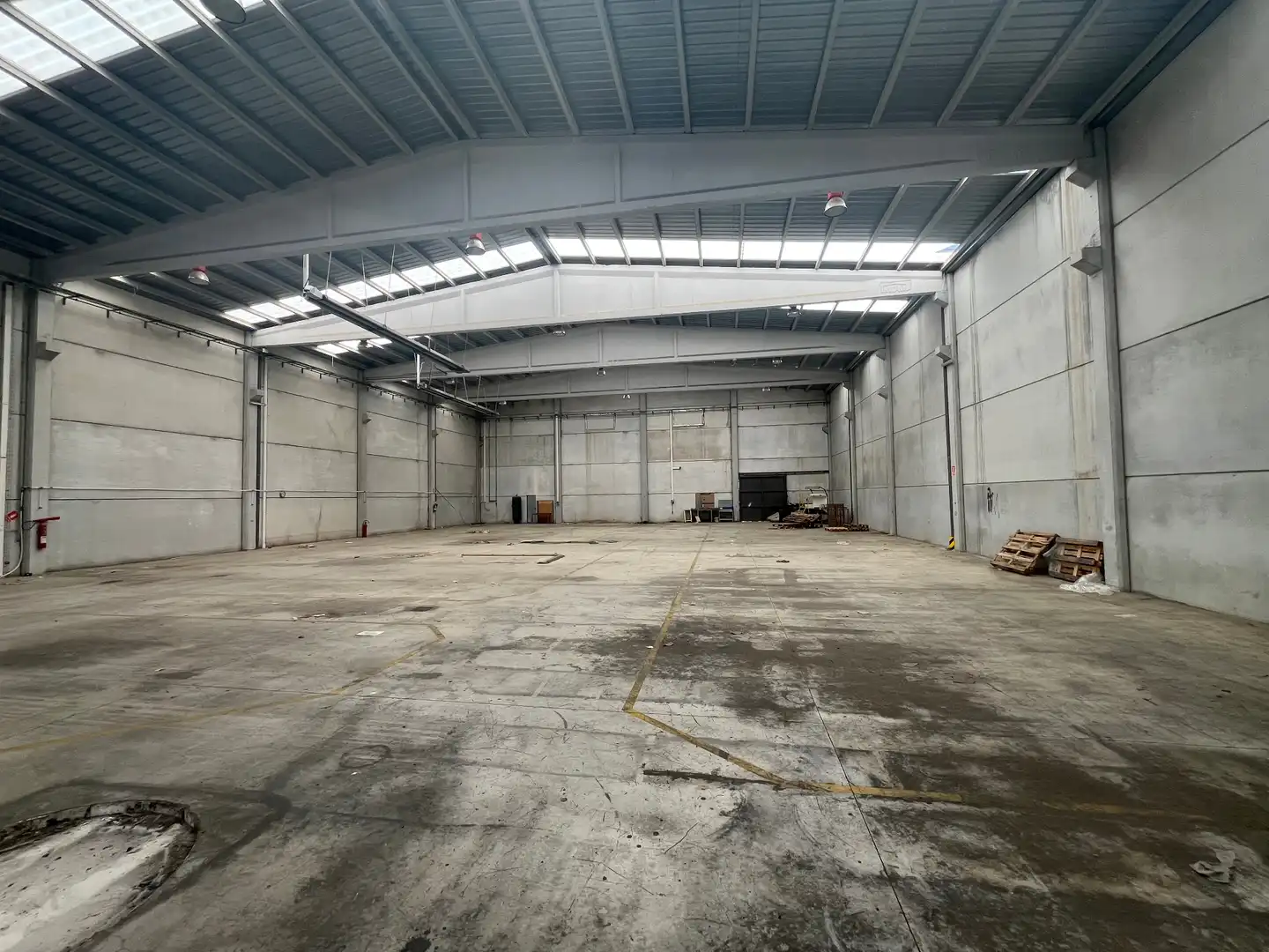 Nave industrial en venta en Els Hostalets de Pierola