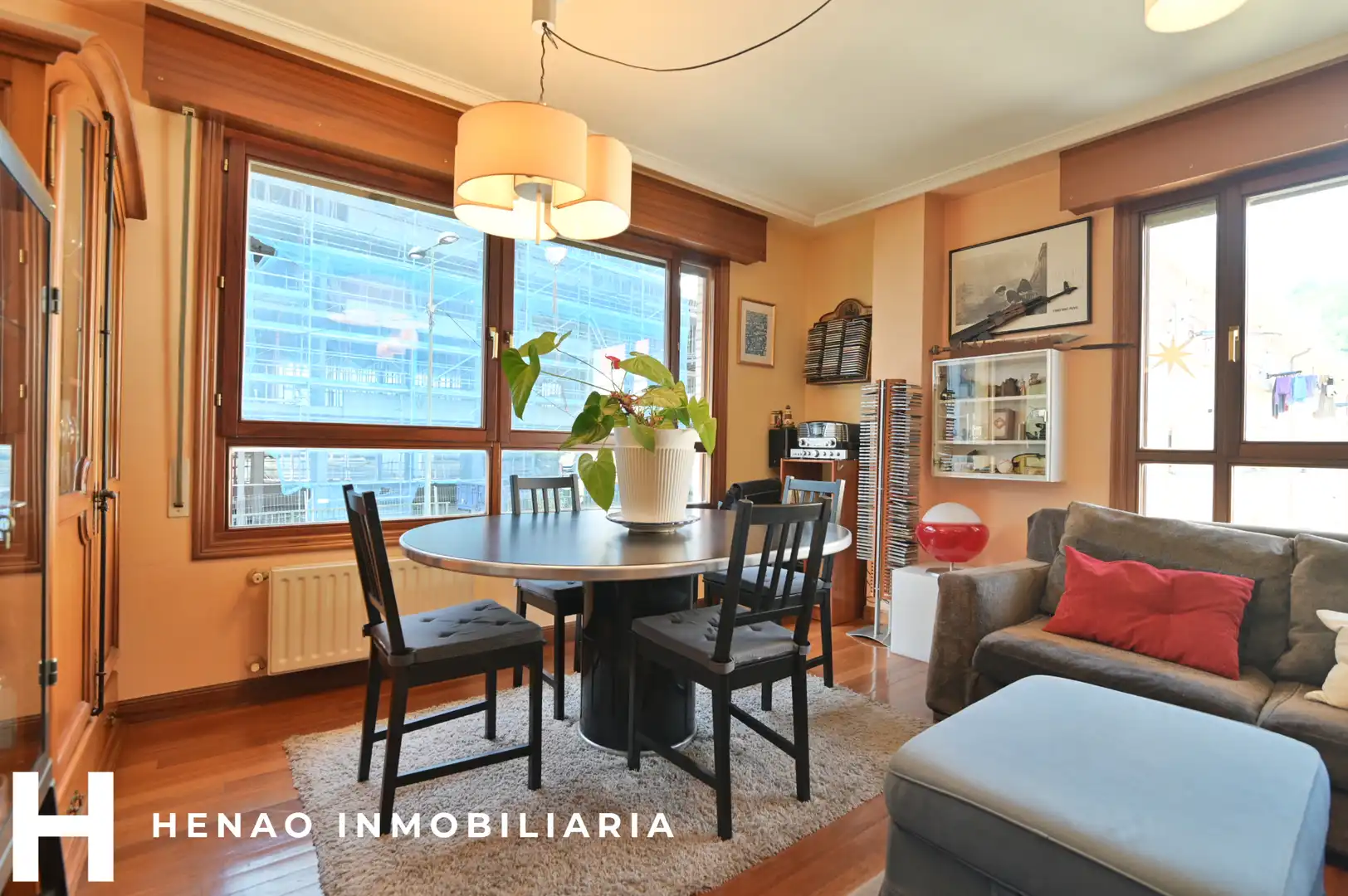Exterior view of Duplexes for sale in Bilbao   with Heating, Furnished and Oven