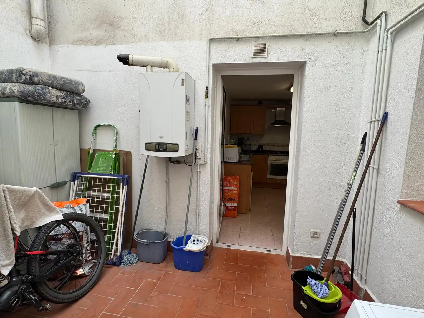 Flat for sale in Rubí  with Heating and Alarm