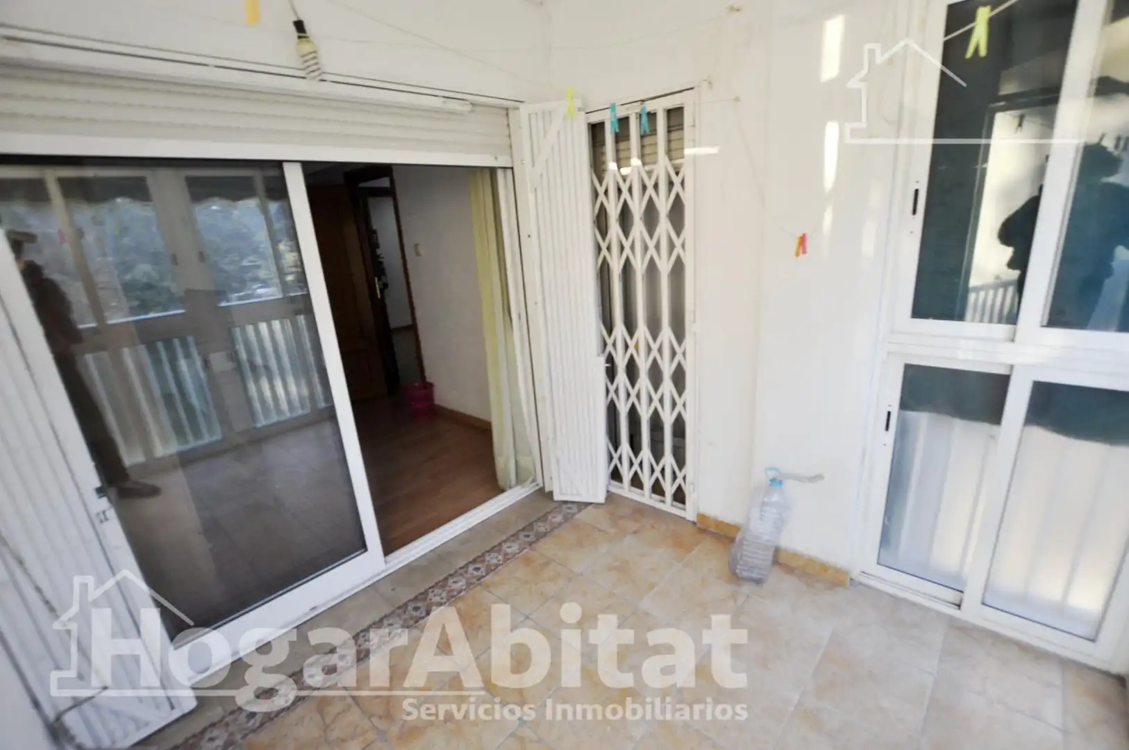 Schlafzimmer von Wohnung zum Verkauf in Valencia mit Klimaanlage, Parkett und Terrasse