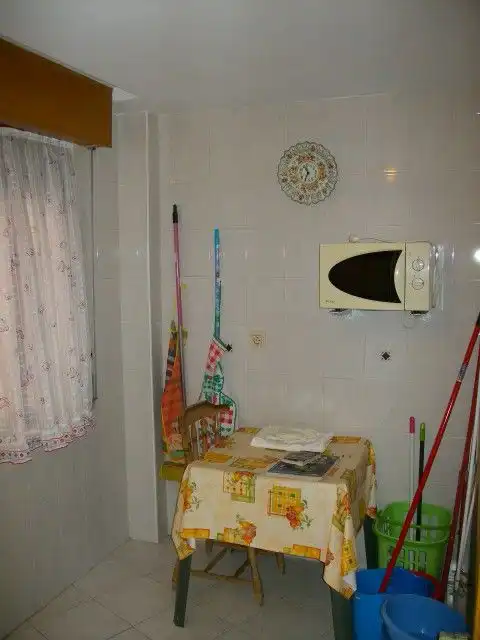 Flat for rent in Calle Bretón, San Esteban - San Cristóbal