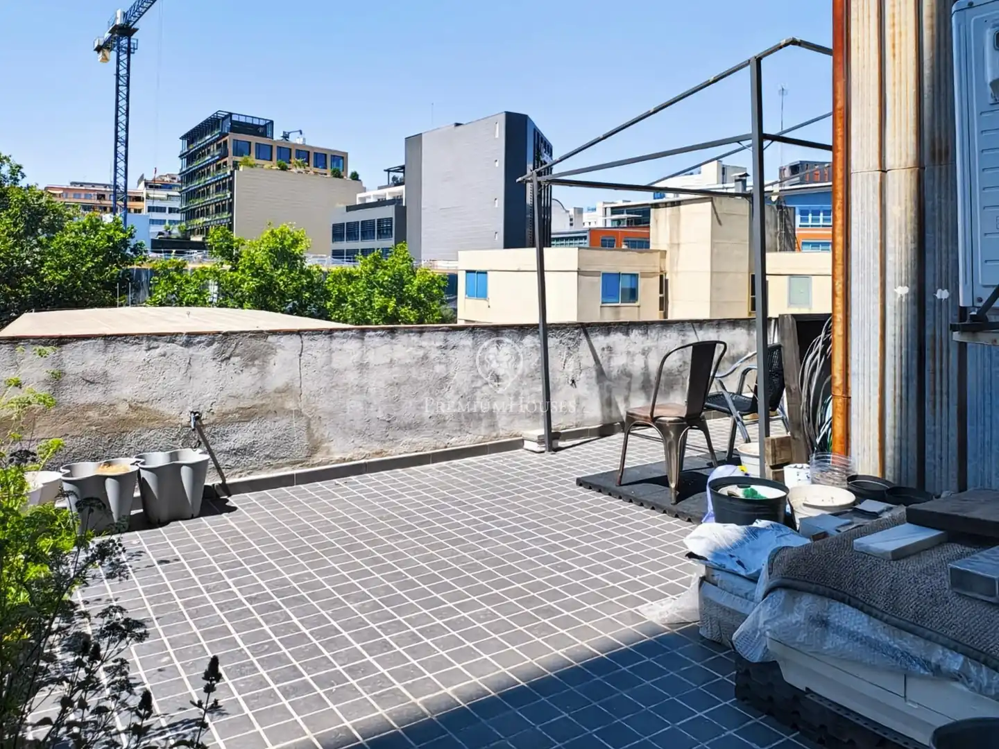 Terrasse von Wohnung zum Verkauf in Barcelona mit Klimaanlage