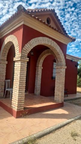 Casa-chalet en Venta en La Carlota