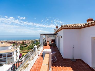 Attique avec piscine à vendre à Calahonda