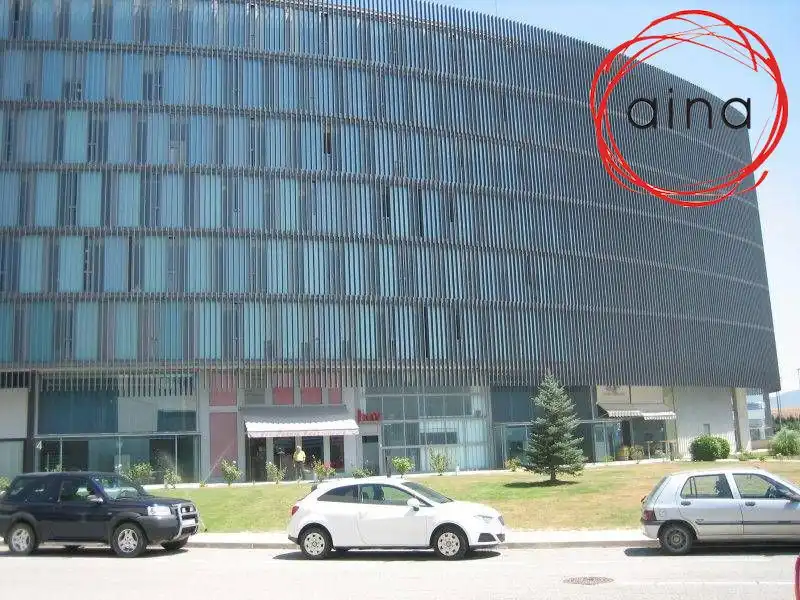 Büro mit Aufzug zum Verkauf in Aranguren