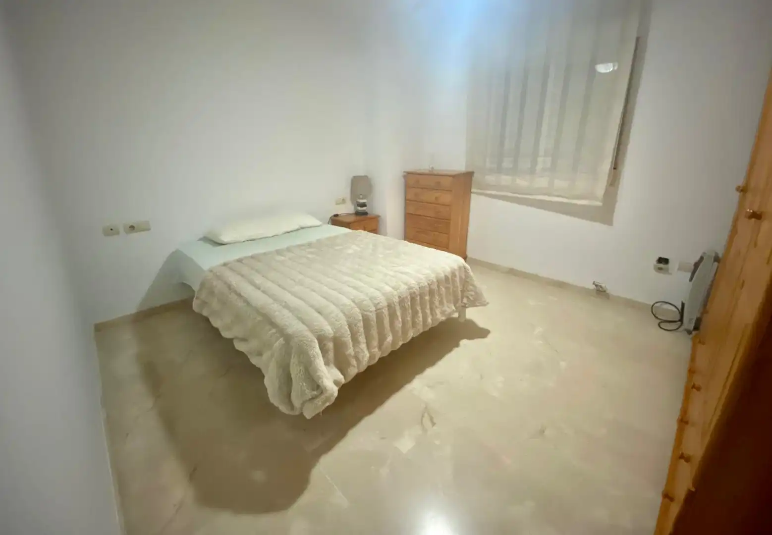 Habitación de Piso en venta en Albolote con Aire acondicionado, Trastero y Amueblado