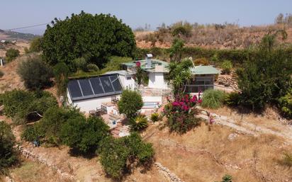 Jardí de Casa o xalet en venda en Alhaurín de la Torre amb Aire condicionat, Terrassa i Piscina