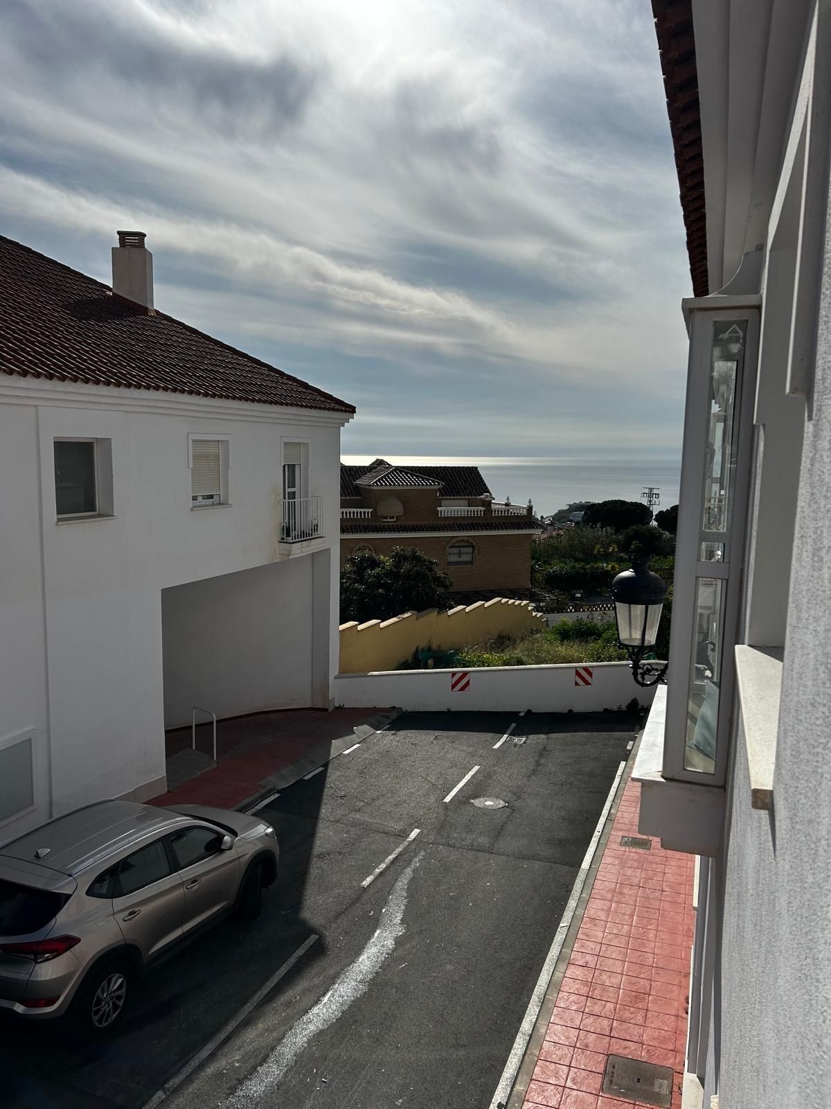 Vista exterior de Apartament en venda en Benalmádena amb Aire condicionat i Traster