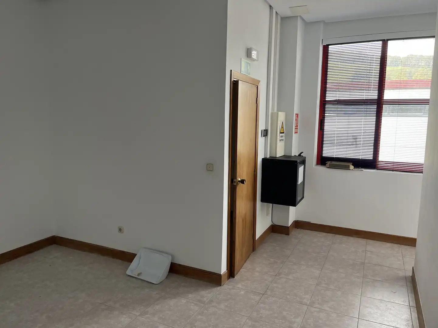 Bureau à louer à Irura, imagen 2