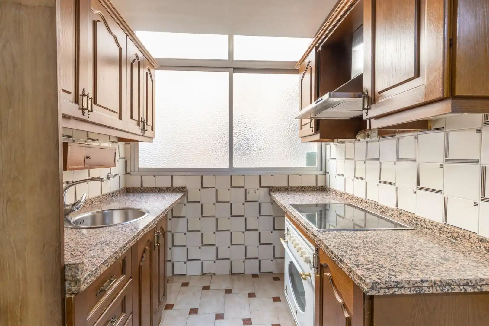 Piso con ascensor en venta en Calle Pedro Antonio de Alarcón 52, imagen 24