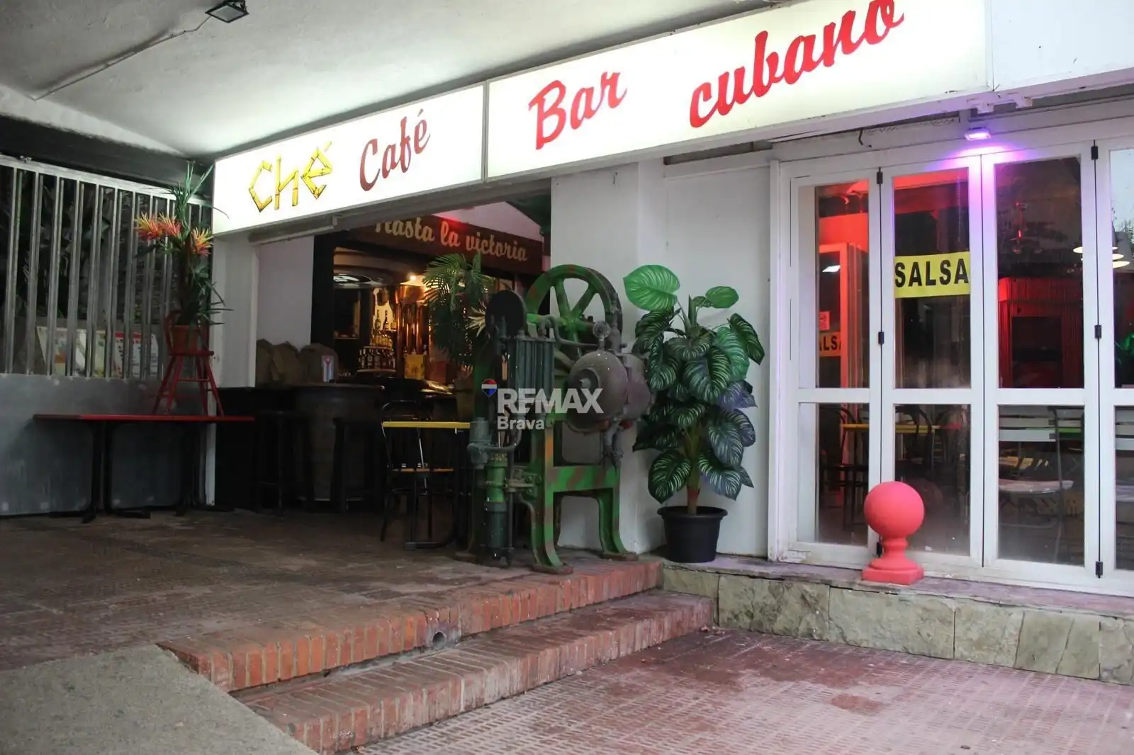 Geschaftsraum zur Miete in Empuriabrava