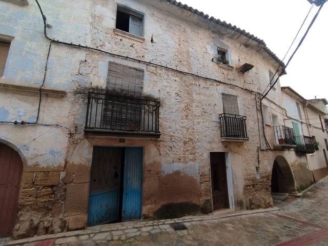 Casa-chalet en Venta en Valdeltormo