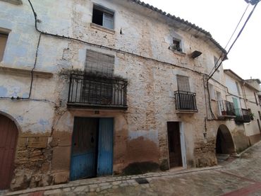 Casa con balcone in vendita a Valdeltormo