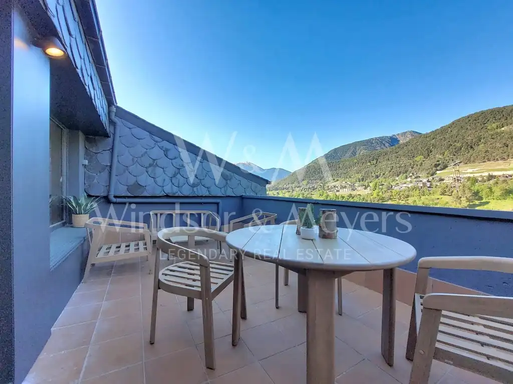Terrasse von Dachboden zur Miete in La Massana mit Heizung, Möbliert und Ofen