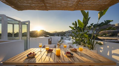 Lujoso Ático Dúplex en La Quinta Hills, Benahavís, Málaga