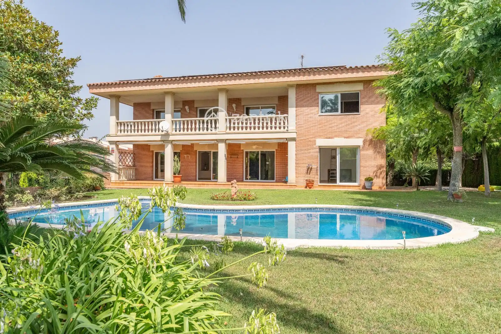 Garden of Houses for sale in Cambrils  with Air Conditioner, Heating and Storage room