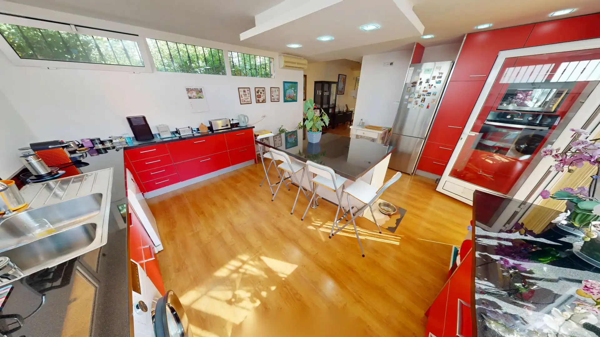 Cocina de Casa o chalet en venta en El Campello con Aire acondicionado, Calefacción y Jardín privado