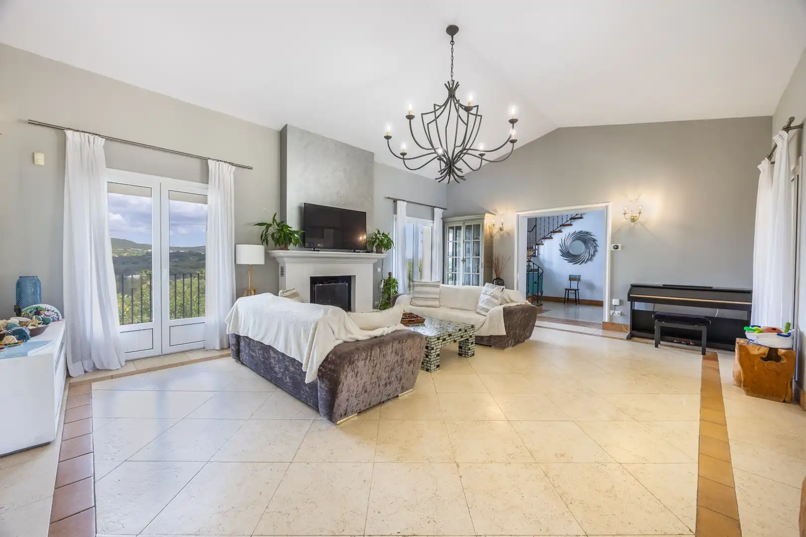 Sala de estar de Casa o chalet en venta en Sotogrande con Aire acondicionado, Jardín privado y Terraza