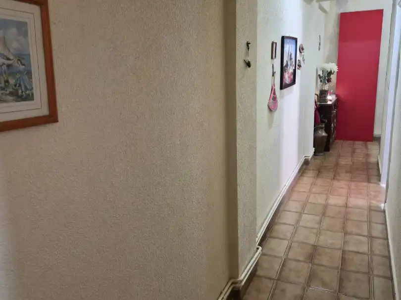 Piso en venta en Calle Ursicino Álvarez, 3, Las Viñas
