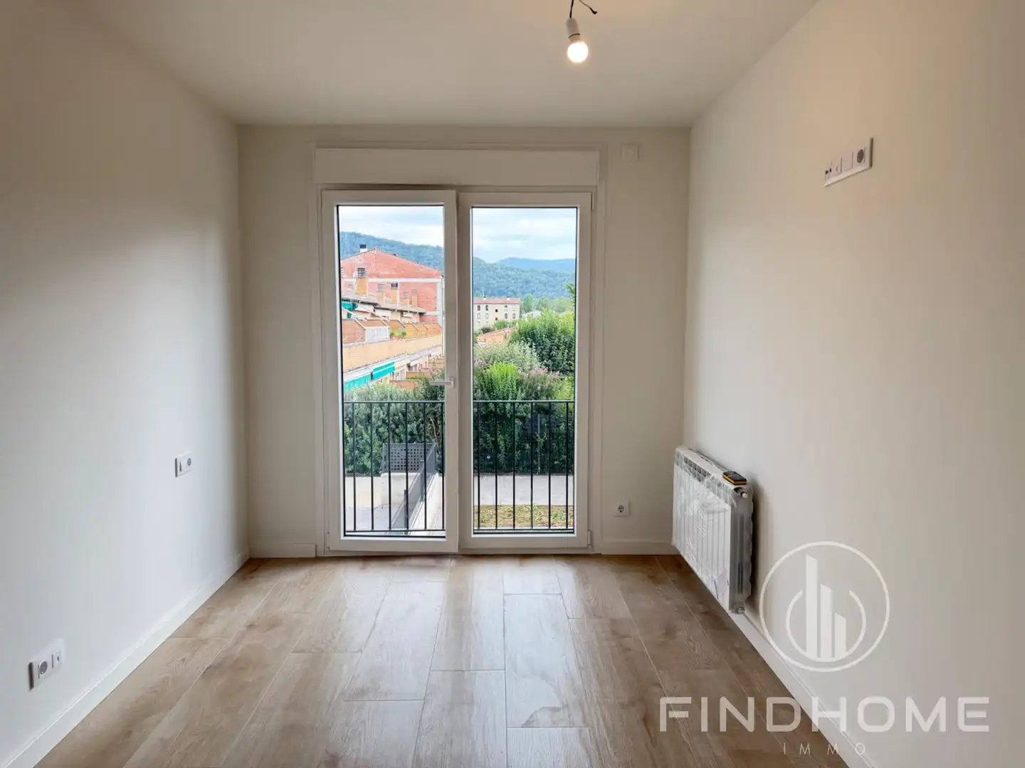 Casa aparellada amb terrassa en venda a Avinguda Fernando Laparte, imagen 20