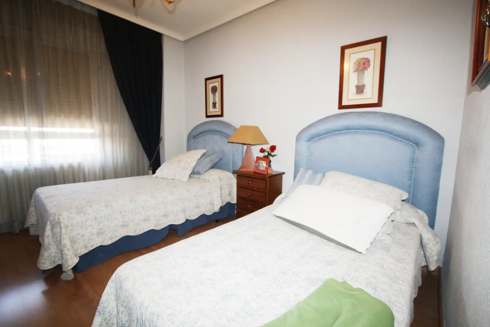 Habitación de Piso en venta en Albacete con Calefacción, Parquet y Amueblado