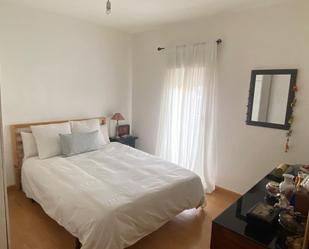 Bedroom of Flat for sale in Fuenlabrada  with Air Conditioner, Terrace and Balcony