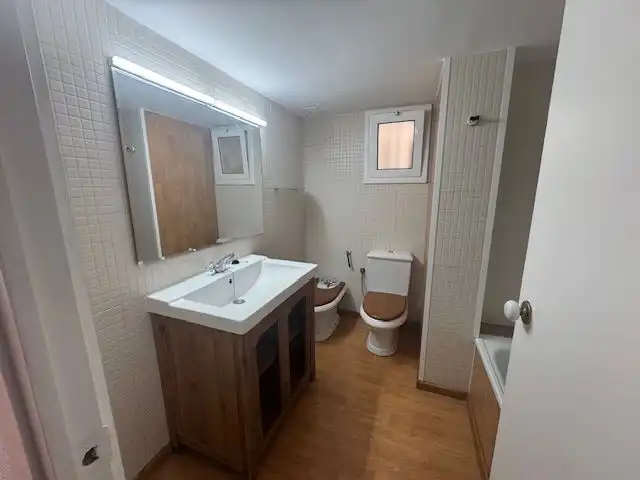 Baño de Piso en venta en El Masnou con Aire acondicionado, Calefacción y Terraza