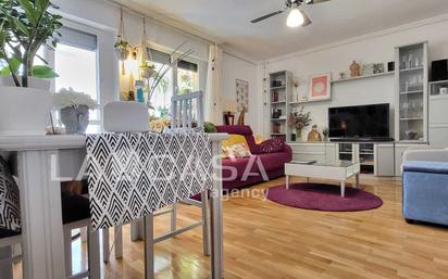 Living room of Flat for sale in Valladolid Capital  with Balcony