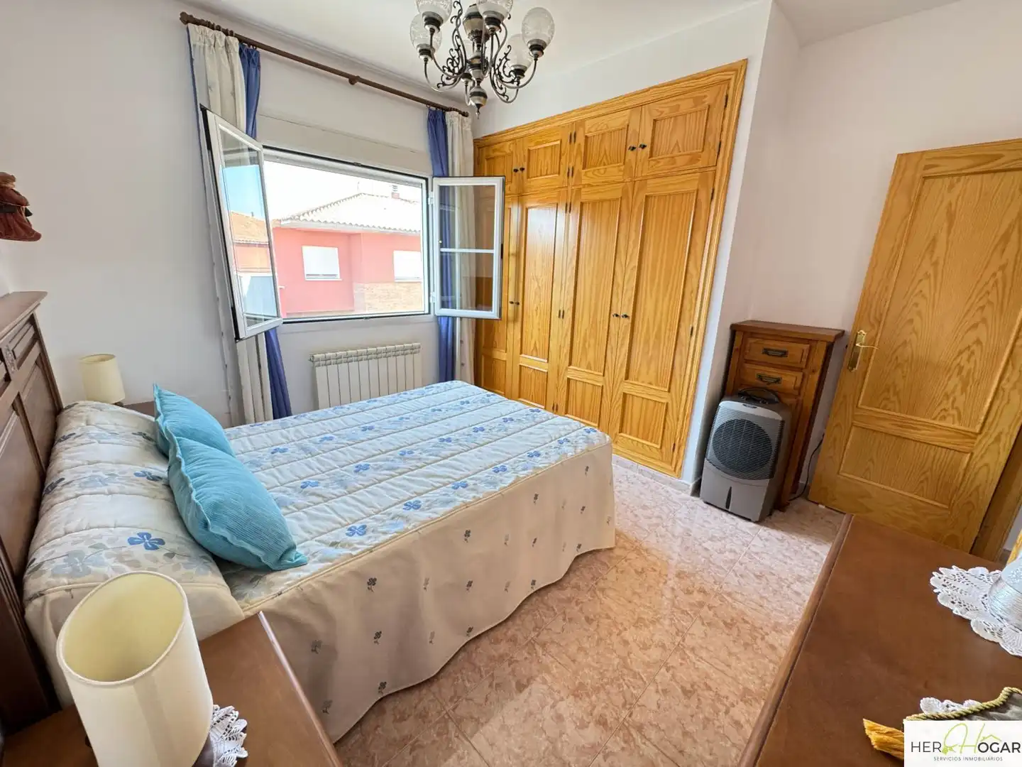Schlafzimmer von Haus oder Chalet zum Verkauf in Magán mit Heizung und Abstellraum