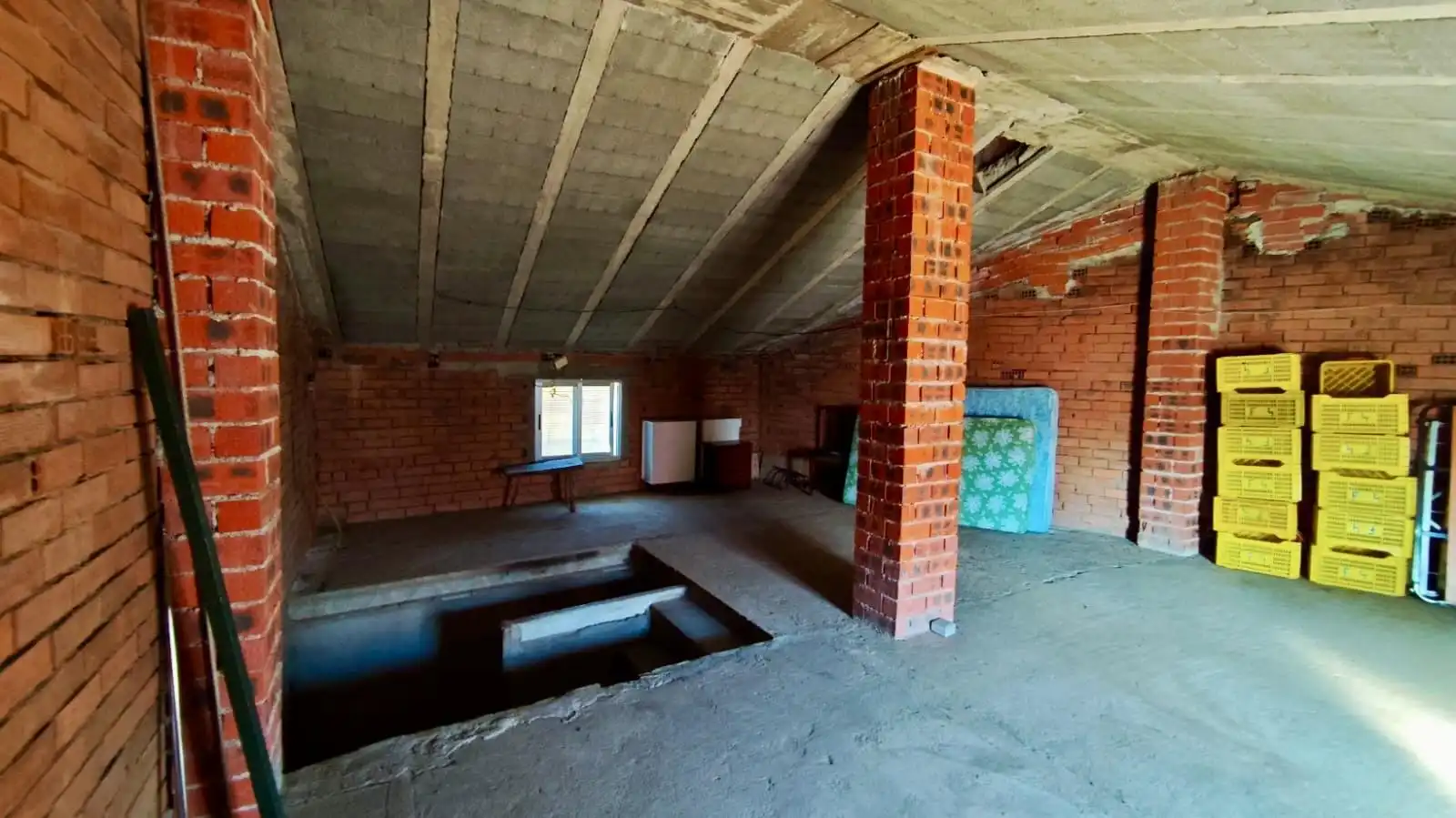 Casa adosada en venta en Mohedas de Granadilla