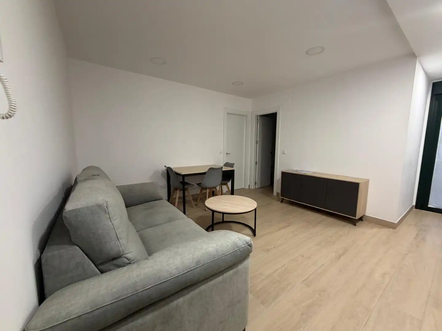 Apartament de lloguer a Calle ESPERANZA, Carbonero el Mayor