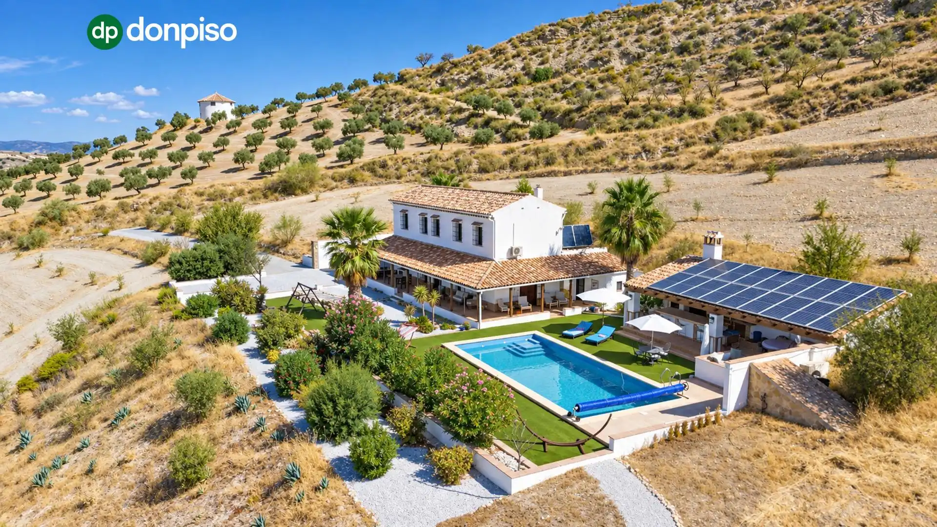 Villa con piscina in vendita a Polígono 2 Paraje 15 CANTARERAS