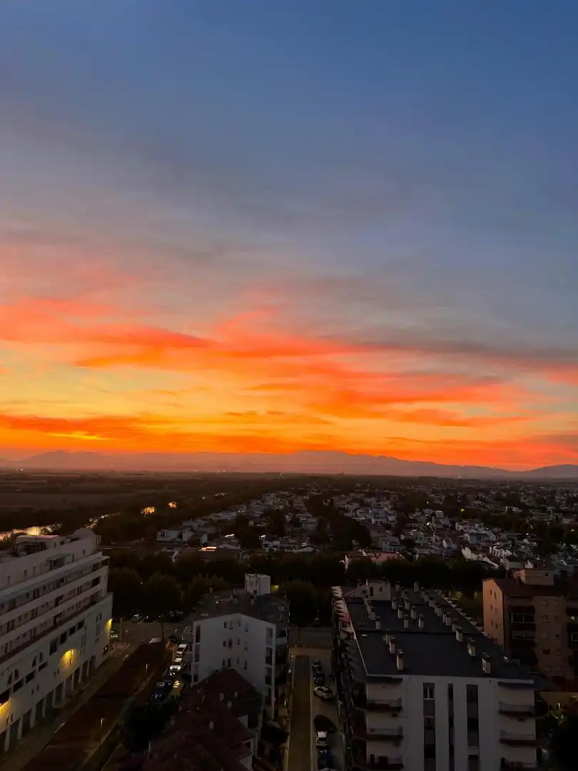Vista exterior de Estudio en venta en Empuriabrava
