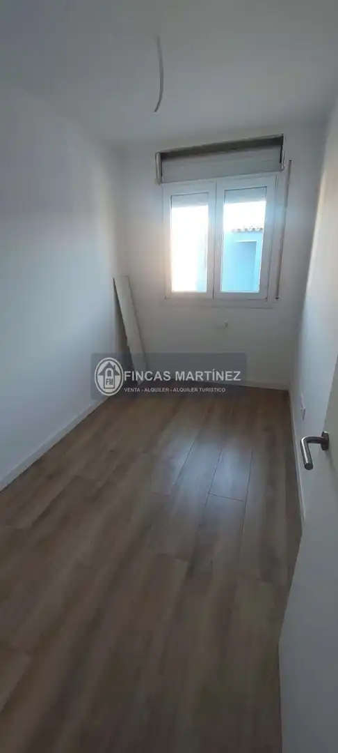 Dúplex en venta en calle verge de montserrat, Montbrió del Camp